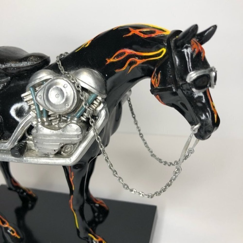 Western, Trail of Painted Ponies Motorcycle Mustang EUC​​​​​​​​​​​ - Picture 4 of 7